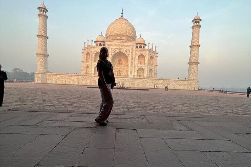 Private Skip The Line Taj Mahal Sunrise Tour - Ticket & Guide