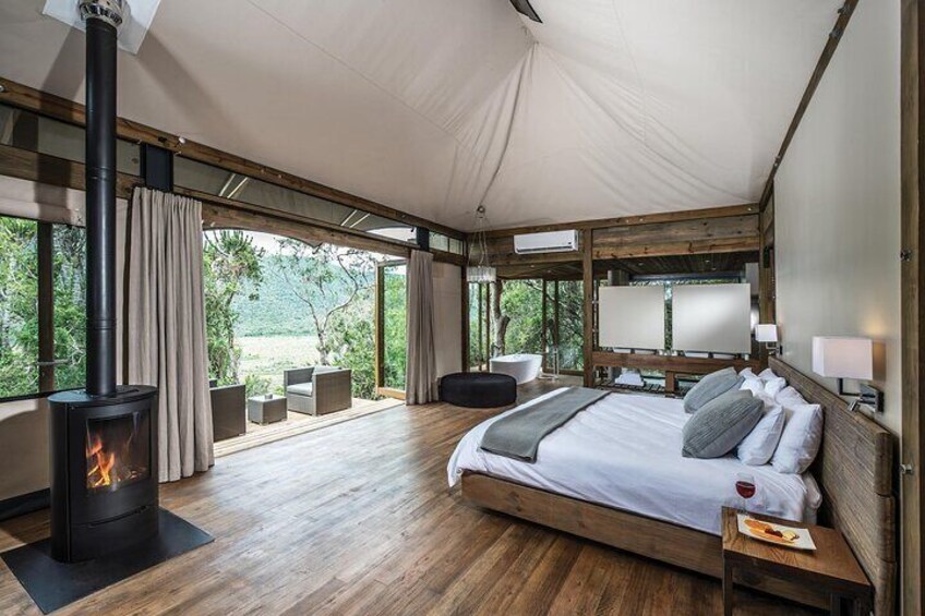 6 Day Big 7 Luxury Honeymoon Safari at Kariega: Settlers Drift