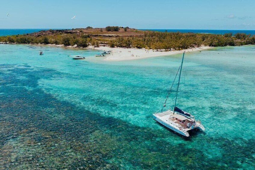 Mauritius Northern Islet Catamaran Adventure: Full Day Experience