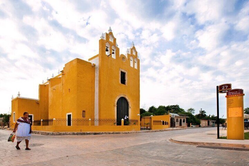 4 Places in 1 day Magic Towns Chichen Itza and Cenote