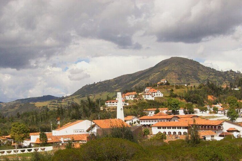 Private Tour Salt Cathedral and Guatavita from Bogotá