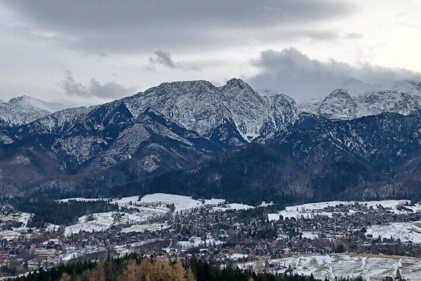 Giewont-sleepieng night - symbol of Zakopane