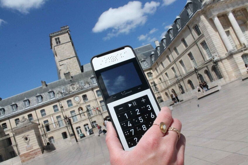 Picture 2 for Activity Dijon: City Walking Tour with Audio Guide