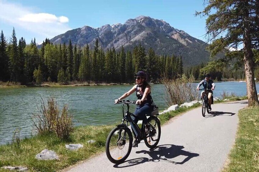 Sundance Canyon eBike and Hike Guided Tour