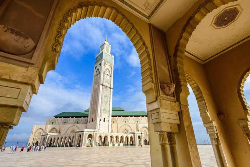 Picture 2 for Activity Casablanca: Hassan II Mosque Premium Tour with Entry Ticket