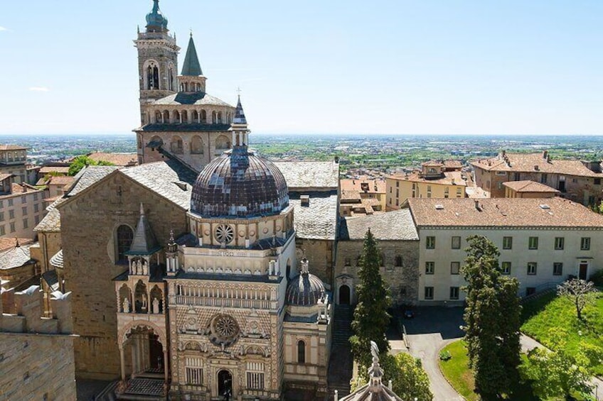 Private Audio Guided Walking Tour in Bergamo