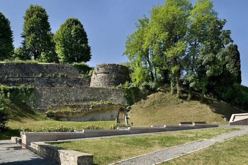 Private Audio Guided Walking Tour in Bergamo