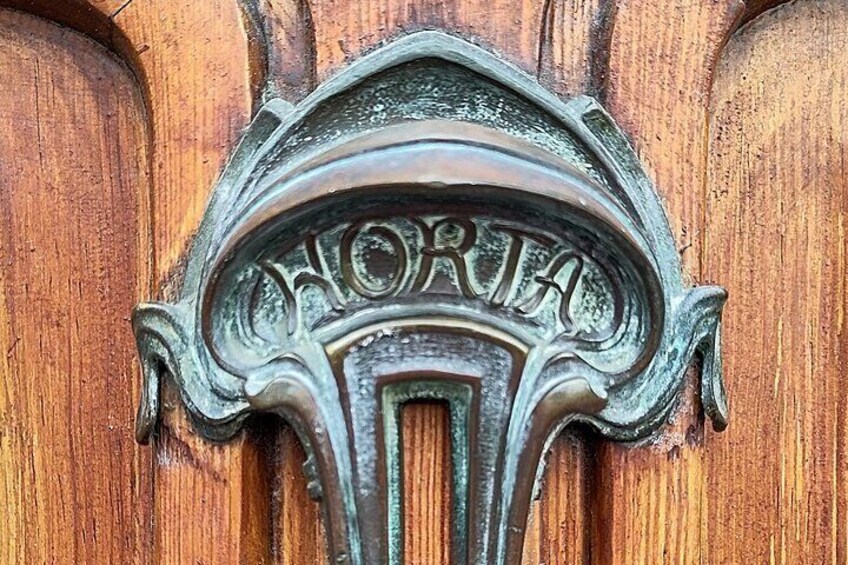 2-Hour Walking Tour in Brussels: Fall and Rise of Art Nouveau