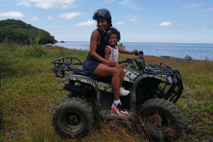 Day Tour in Roatan: ATV, Sloths, Monkeys and Zipline