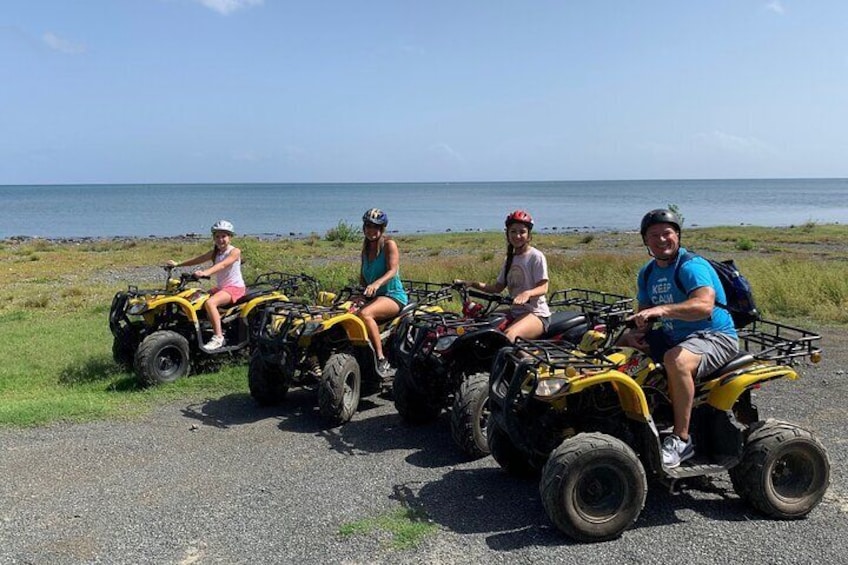 Day Tour in Roatan: ATV, Sloths, Monkeys, Beach, Zipline