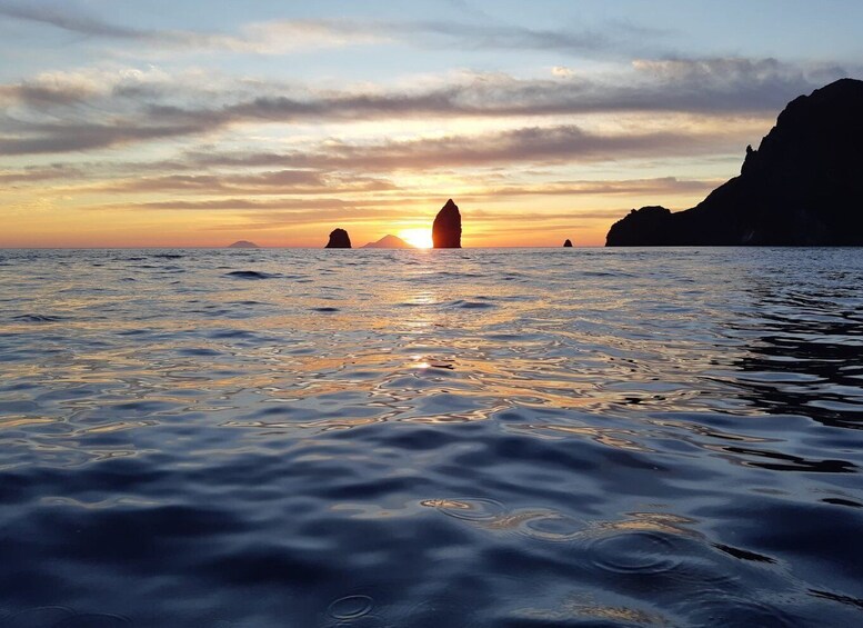 Picture 3 for Activity From Lipari: Boat Tour to Salina with Stops