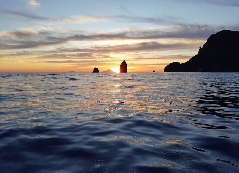 Picture 3 for Activity From Lipari: Boat Tour to Salina with Stops