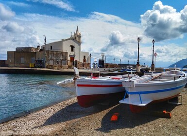 From Lipari: Boat Tour to Salina with Stops