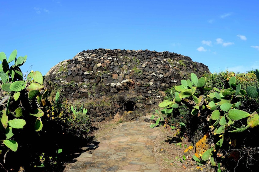 Pantelleria: Archaeological Tour