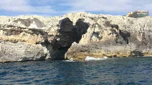 Siracusa : Excursion en bateau sur l'île d'Ortygia avec visite de la grotte