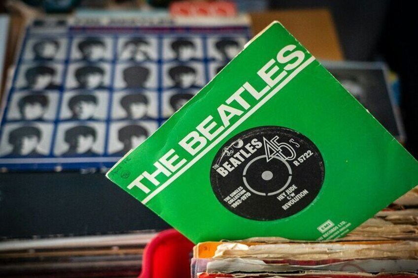 Ultimate Beatles Ticket To Ride Half-Day PRIVATE Tour