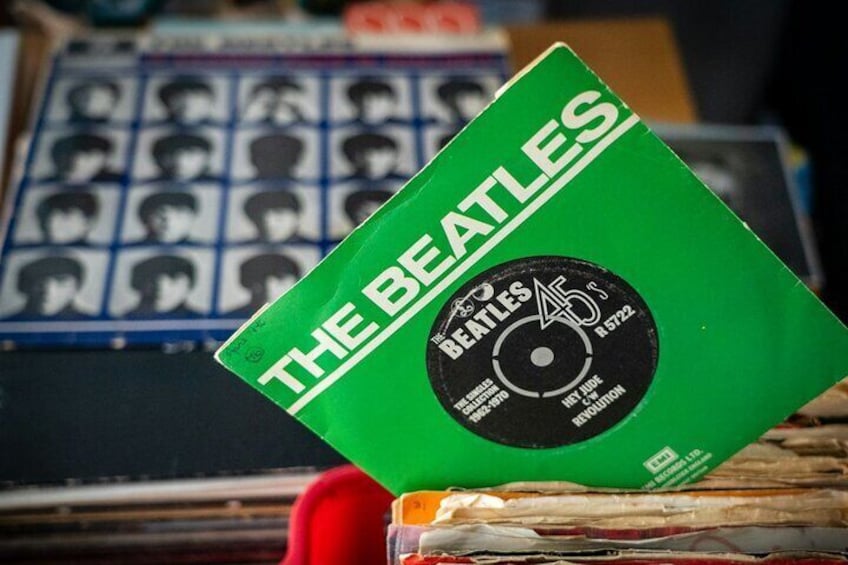 Ultimate Beatles Ticket To Ride Half-Day PRIVATE Tour