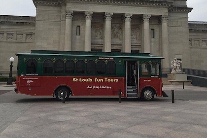 St. Louis vertelde trolleytour