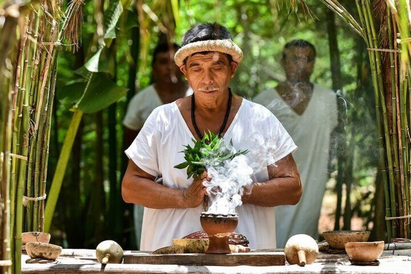 Uxmal and Kabah Ruins Tour with Chocolate History 