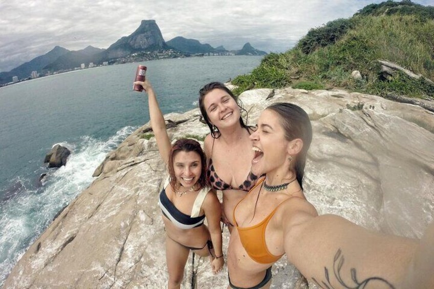 3 Hours Snorkel and Swim with Turtles Tour at Tijuca Islands