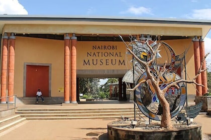 Nairobi National Museum & City Tour with shopping