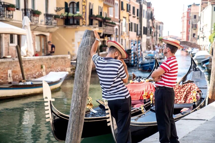 Picture 7 for Activity Venice: Off the Beaten Path Private Gondola Ride