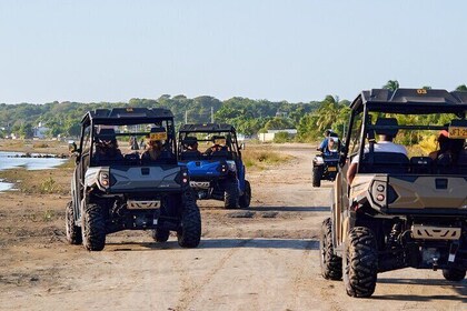 CARTAGENA quad bike BUGGY BEACH and BARRIO TOUR