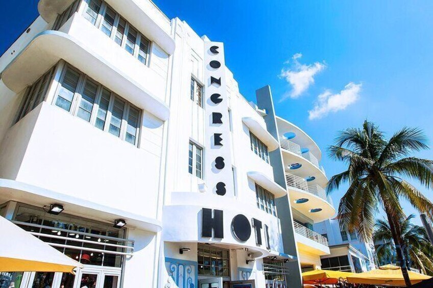 Best of South Beach Walking Tour: Top Sights & Hidden Gems