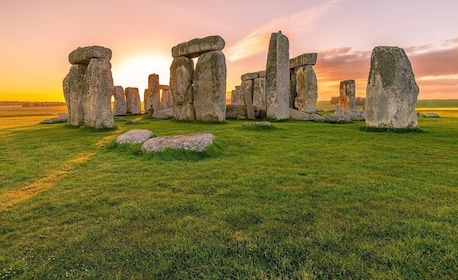 Fra Brighton: Heldagstur til Stonehenge og Bath