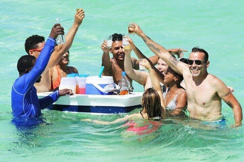 Punta Cana Boat Tour with Drinks and Transportation Included