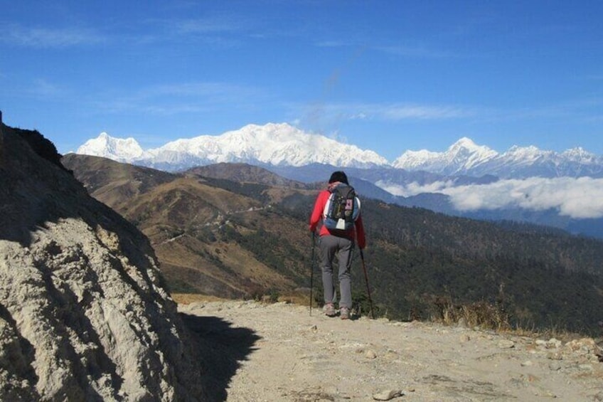 Singalila Ridge Trek from Darjeeling 