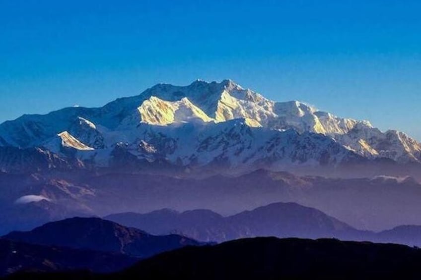 Mount.Kanchanzonga view from Darjeeling Singalila ridge trek