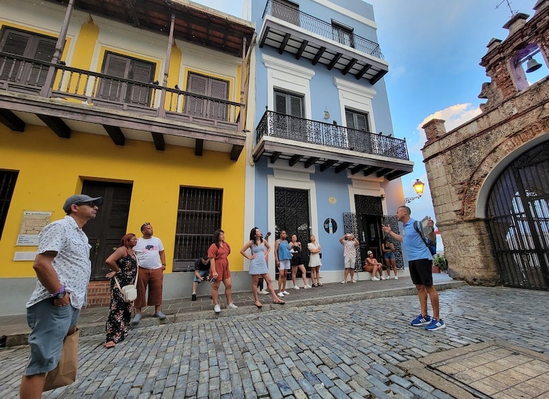 Picture 4 for Activity San Juan: Old Town Sunset Walking Tour