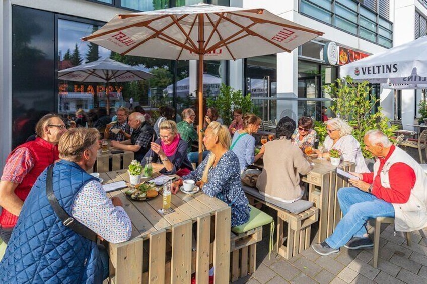 Refreshments in Herrenhausen