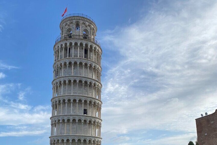 Pisa and Florence Tour by Shuttle from Lucca