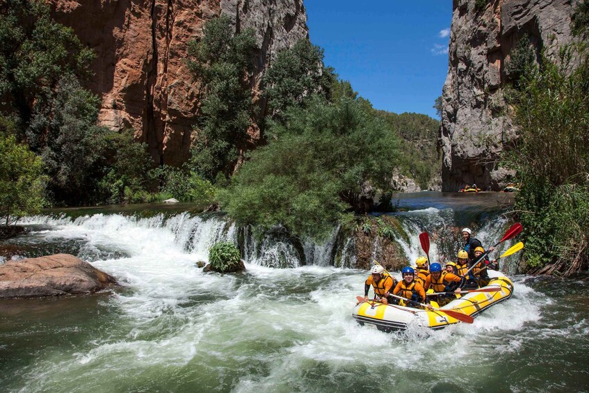 Picture 13 for Activity Montanejos: Guided Whitewater Rafting Adventure