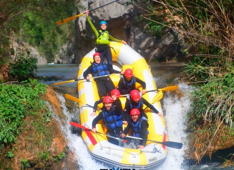 Picture 6 for Activity Montanejos: Guided Whitewater Rafting Adventure