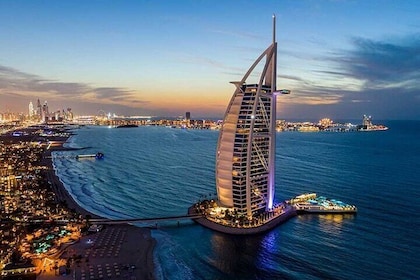 Geführte Tour zum Burj Al Arab mit optionalem Snack und Getränken