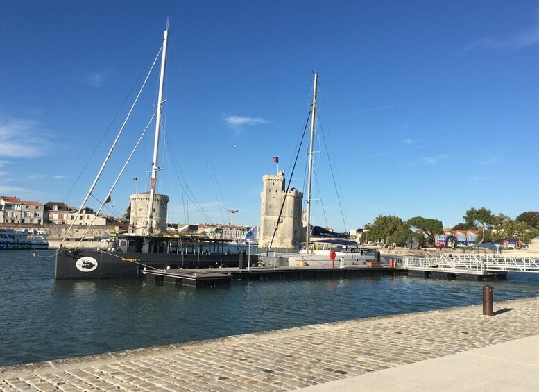Picture 6 for Activity La Rochelle: Coastline Sailing Cruise