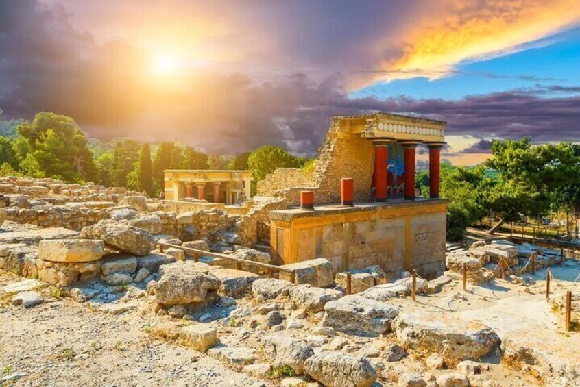 Knossos & Lasithi Plateau: Zeus Cave, Villages, Olive Farm Tour
