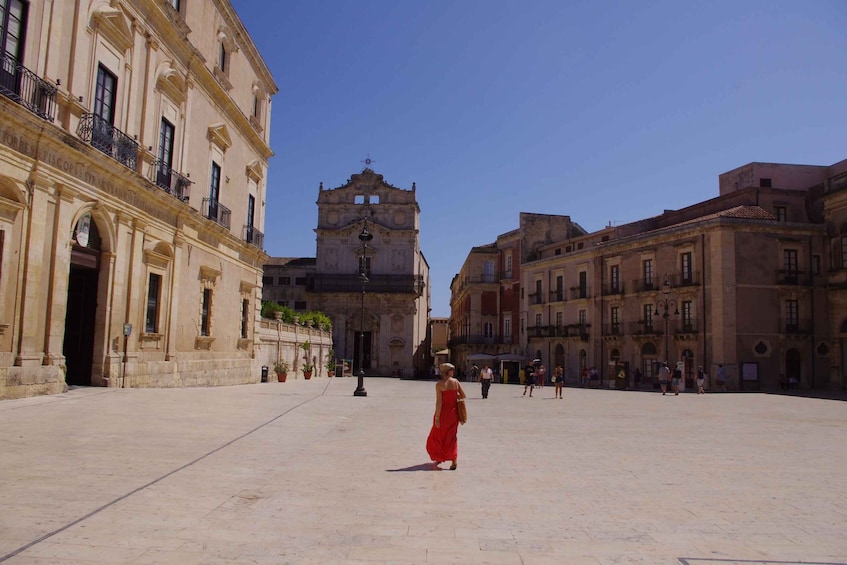 Picture 3 for Activity Ortigia: Private Walking Tour and Boat Trip