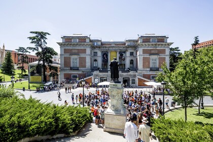 Guided visit to the Prado Museum and the landscape of Art and Science