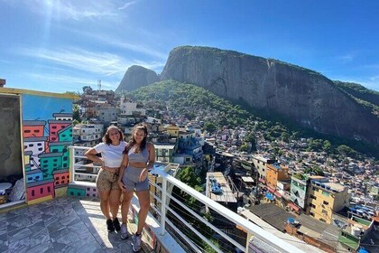 Favela Rocinha Experience: Capoeira Class and Favela Tour