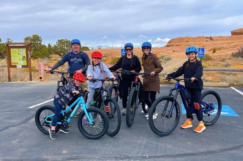 Private Half Day Guided Mountain Bike Tour in Moab 