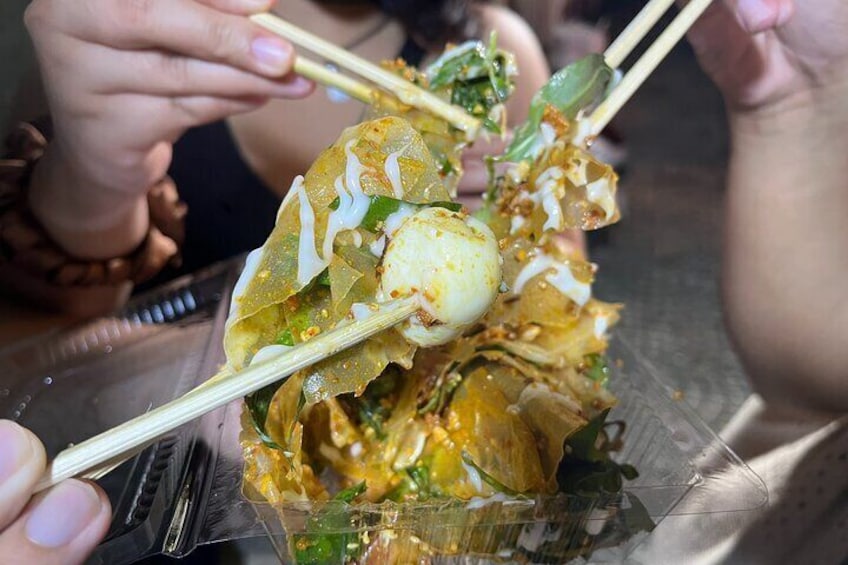 Super Niche Saigon Food Tour With Zero Tourist Insight