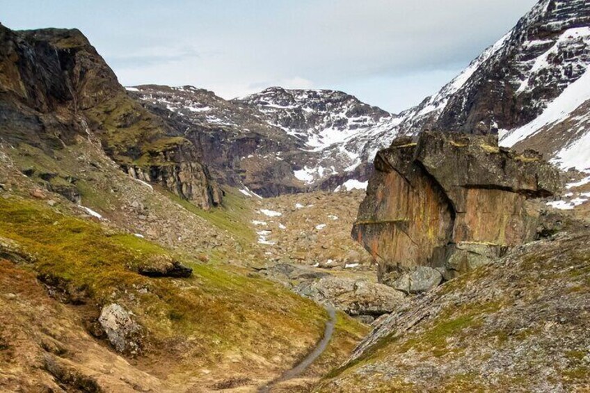 Trollsjön Guided Day Tour