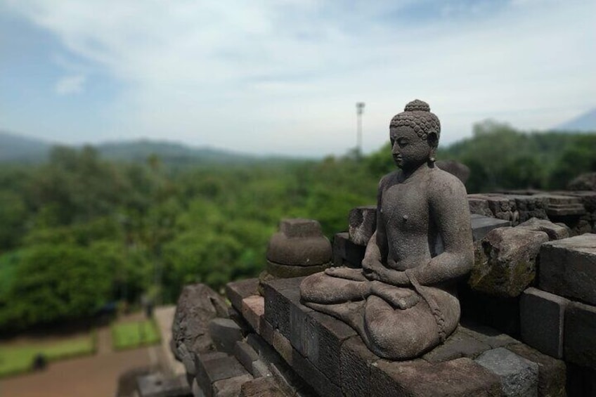 Yogyakarta (Borobudur, Merapi Jeep Tour and Prambanan)