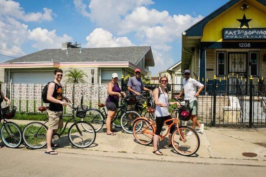 Private Custom Tour with a Local Guide in New Orleans