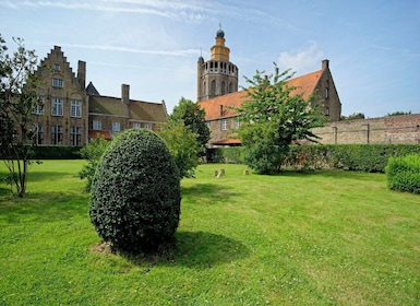 Bruges: Adornesdomain and Jerusalem Chapel Entry Tickets