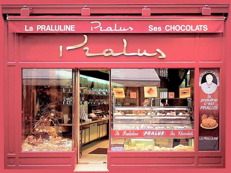 Gourmet Food Tour in the Heart of Paris